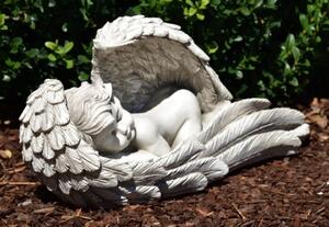 Statueta pentru gradina Ingeras dormind in aripi 41cm
