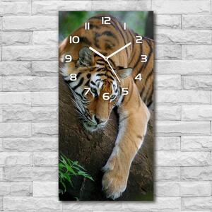 Ceas din sticlă dreptunghiular vertical Tiger pe un copac