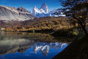 Fototapetă vlies lac în patagonia 375 x 250 cm