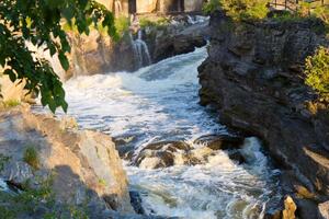 Fototapetă vlies rocky rapids, canada 375 x 250 cm