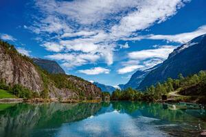 Fototapetă vlies peisaj natural norvegian 375 x 250 cm