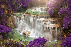 Fototapetă vlies cascada magică 375 x 250 cm