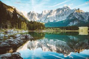 Fototapetă vlies lago di fusine 375 x 250 cm