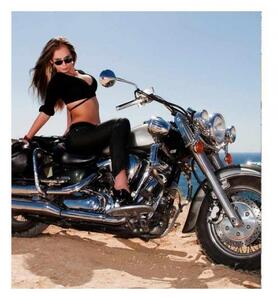 Fototapetă vlies fată pe motocicletă 225 x 250 cm