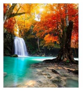 Fototapetă vlies cascada în mijlocul pădurii 225 x 250 cm