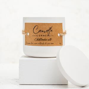 Lumanare parfumata handmade din ceara naturala de soia 100%, aroma de Chihlimbar alb, Recipient ceramic alb, 150 g