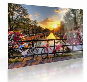 Tablou pe sticlă - Răsărit de soare la Amsterdam (70x50 cm)