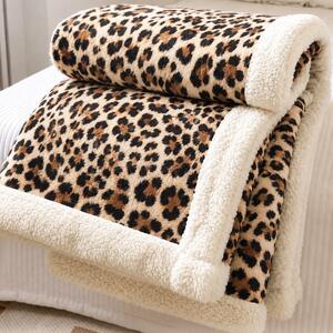 Patura pufoasa cu blanita, groasa 2.3 kg, 200x230 cm, PMB09