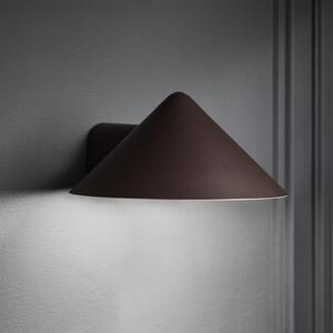 FRANDSEN Aplică de perete cu LED-uri și baterie Grasp, roșie, lățime 15 cm, reglabil, Roșu, Camera de zi / sufragerie, Oțel inoxidabil, Design