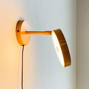 Dyberg Larsen Aplica de perete LED Starlight, galbenă, Ø 14 cm, dimabil., reglabil, Galben, Camera de zi / sufragerie, Metal, Design