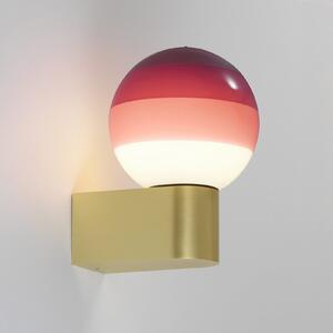 MARSET aplică de perete LED Dipping Light A1, roșu burgund/alamă, reglabil, Auriu / Alamă, Camera de zi / sufragerie, Metal, Design, glob