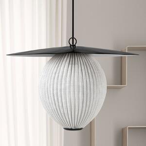 GUBI Satellite Suspensie cu lumină Ø 22 cm alb crem, Bej, Camera de zi / sufragerie, Metal, Design
