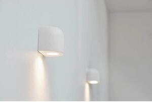 LOOM DESIGN aplică de perete LED Nyx, albă, reglabil, Alb, Camera de zi / sufragerie, Aluminiu, Modern