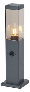Lampă de exterior gri închis cu sticlă fumurie 45cm IP44 cu priză și senzor de mișcare - Malios
