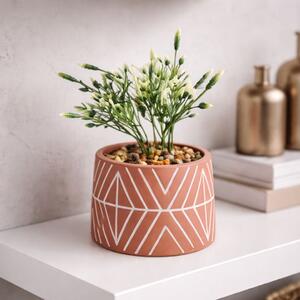 Plantă artificială decorativă 16 cm, în ghiveci ceramic roz cu model alb – design modern
