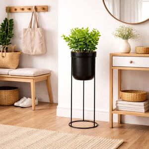 Plantă artificială Eucalipt 38 cm, în ghiveci cu suport metalic negru, formă cilindrică, design modern
