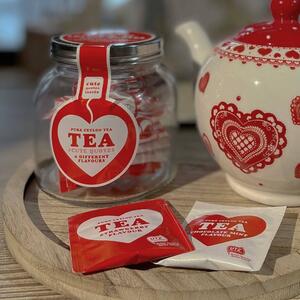 Recipient cu 8 plicuri de ceai Love Story