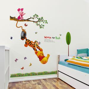 Autocolant de perete "Ursulețul Winnie Puh" 160x102 cm