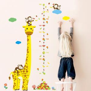 Autocolant de perete "Metru pentru copii - Girafă cu maimuțe" 135x86 cm