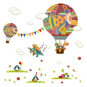 Autocolant de perete "Baloane zburătoare cu animăluțe" 75x78 cm