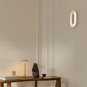 Nuura Aps Aplică LED Sasi, înălțime 29 cm, culoare argintiu, metal, reglabil, Metalic, Camera de zi / sufragerie, Metal, Scandinavă