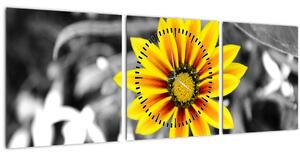 Tablou cu floare galbenă (cu ceas) ()