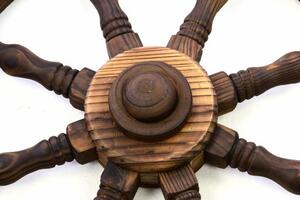 Cârma din lemn Garth 80 cm - decor rustic elegant
