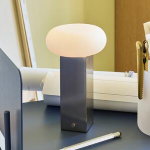Hübsch Lampă de masă cu LED și baterie LOW, culoare nichel, înălțime 20 cm, metal, reglabil, Metalic, Camera de zi / sufragerie, Metal, Modern