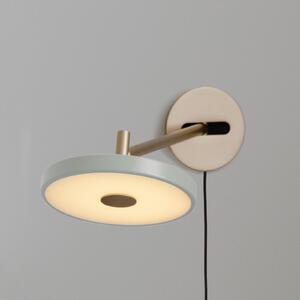 UMAGE Aplică de perete LED Asteria Long, măslin/alamă, cu ștecher, reglabil, Auriu / Alamă, Camera de zi / sufragerie, Metal, Design, Soclu de perete jos