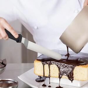 Spatula metalica de cofetarie Pufo pentru ornare tort, decorare prajituri, 32 x 3 cm, argintiu/negru
