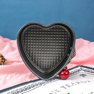 Tava metalica pentru copt prajituri Pufo Hearty in forma de inima, cu baza detasabila, 25 cm