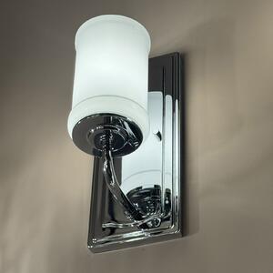 KICHLER Aplică de perete Vetivene, cromată, înălțime 31 cm, metal, IP44, LED G9, Crom, Baie, Metal