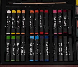 Set de pictură și desen Maaleo Art - 148 piese în servietă organizatoare din lemn