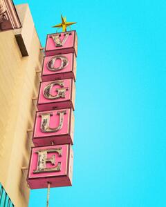 Fotografie Vogue Theatre Sign in Hollywood, Tom Windeknecht