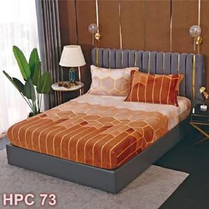 Husa de pat, 2 persoane, cocolino, 3 piese, cu elastic, 180x200cm, maro si crem, cu linii aurii, HPC73