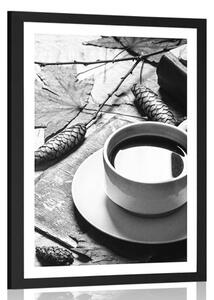 Poster cu passepartout o cană de cafea cu atingere de toamnă în design alb-negru