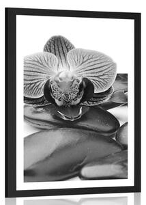 Poster cu passepartout pietre wellness de masaj în design alb-negru