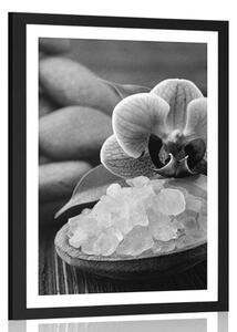 Poster cu passepartout magia wellnessului în design alb-negru