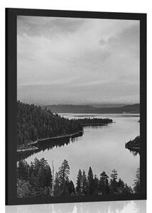 Poster lacul la apus de soare în design alb-negru