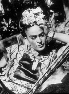 Fotografie de artă Mexican Painter Frida Kahlo in A Hammock, 1948, (30 x 40 cm)