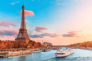 Fotografie de artă The main attraction of Paris and, frantic00, (40 x 26.7 cm)