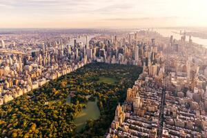 Fotografie de artă Aerial view of New York City, Alexander Spatari, (40 x 26.7 cm)