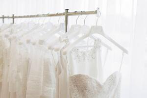 Fotografie de artă Wedding dresses in shop, grinvalds, (40 x 26.7 cm)