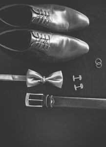Fotografie de artă Black man's shoes, cufflinks, wedding rings,, Nadtochiy, (26.7 x 40 cm)