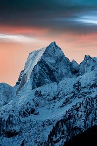 Fotografie de artă Dramatic sunrise over snowy peak Badile,, Roberto Moiola / Sysaworld, (26.7 x 40 cm)