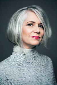 Fotografie Grey haired lady with red lipstick, portrait., Andreas Kuehn, (26.7 x 40 cm)