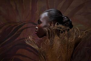 Fotografie de artă Beauty Portrait of woman entwined in palm bark, Ralf Nau, (40 x 26.7 cm)