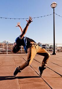 Fotografie Street dancer, John and Tina Reid, (30 x 40 cm)