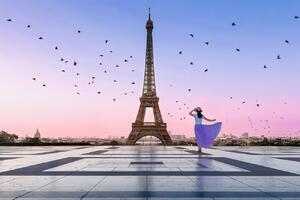 Fotografie de artă Good Morning Eiffel, Kenneth Zeng, (40 x 26.7 cm)
