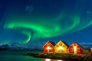 Fotografie Traditional rorbu during the Northern Lights, Roberto Moiola / Sysaworld, (40 x 26.7 cm)